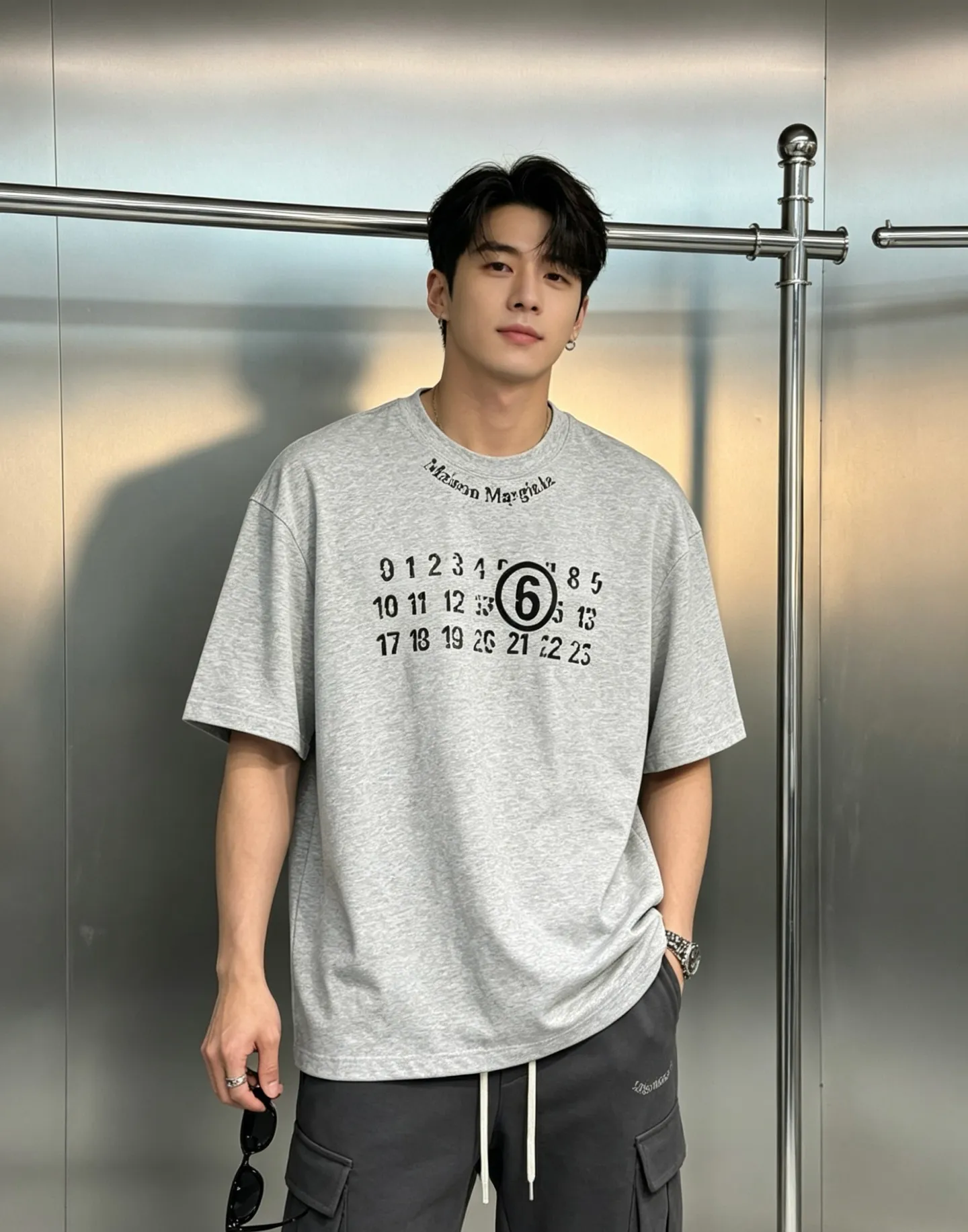 ⚜️Maison Margiela New Arrival T ， Same Style❤️ 280g ， Breathable， ！ +“6” ， ✨Black、Gray、White ，Versatile ， ， ～ ， ， ！Sizes：S-3XL ❗️（175/145 L）